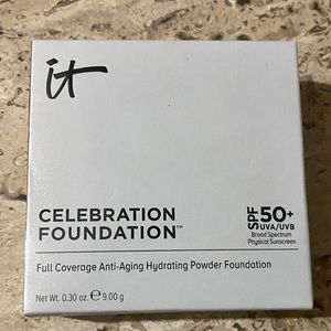 It Cosmetics Celebration Foundation